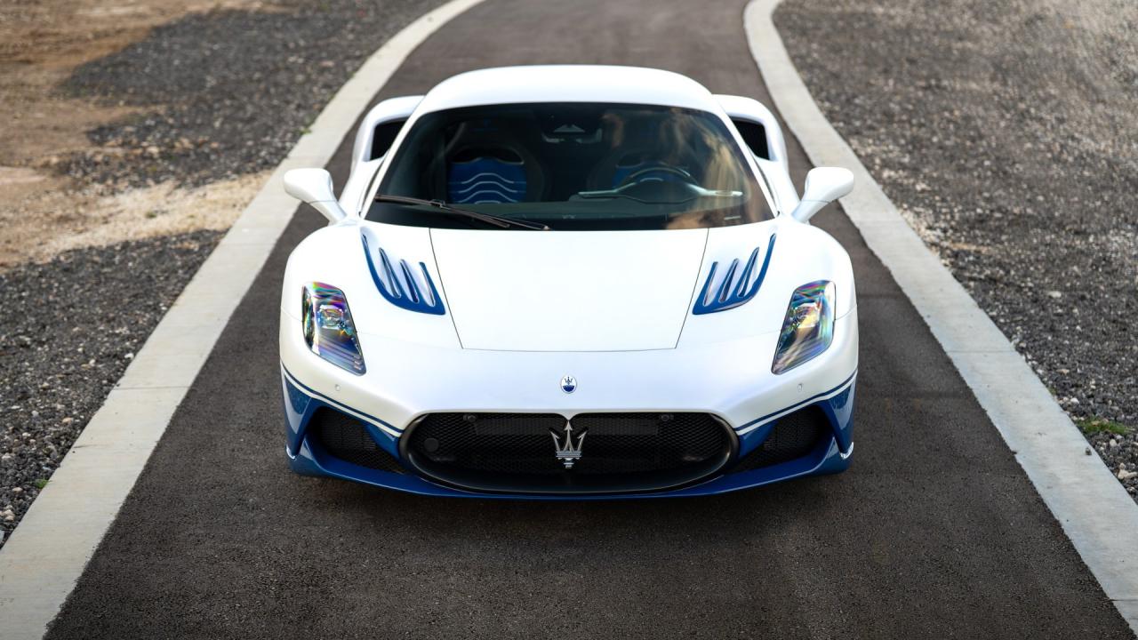 2025 Maserati MC20 Icona