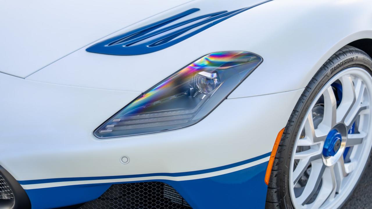 2025 Maserati MC20 Icona