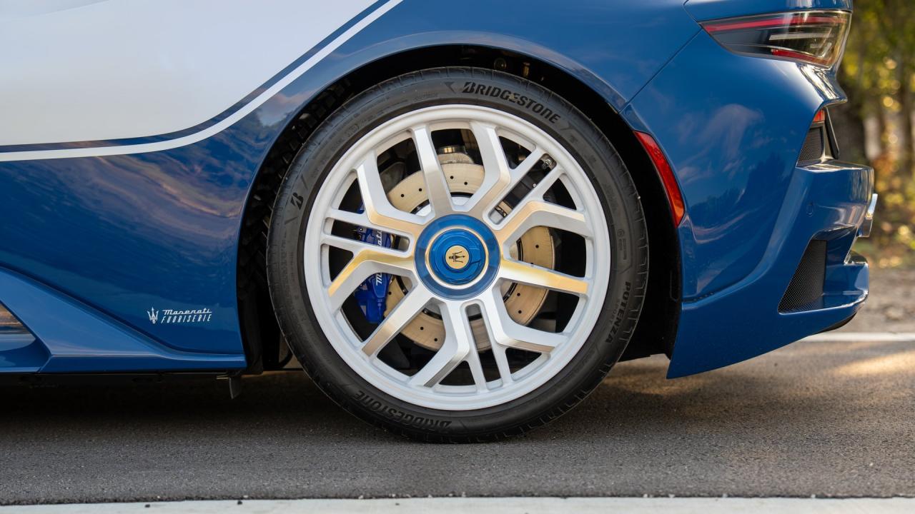 2025 Maserati MC20 Icona