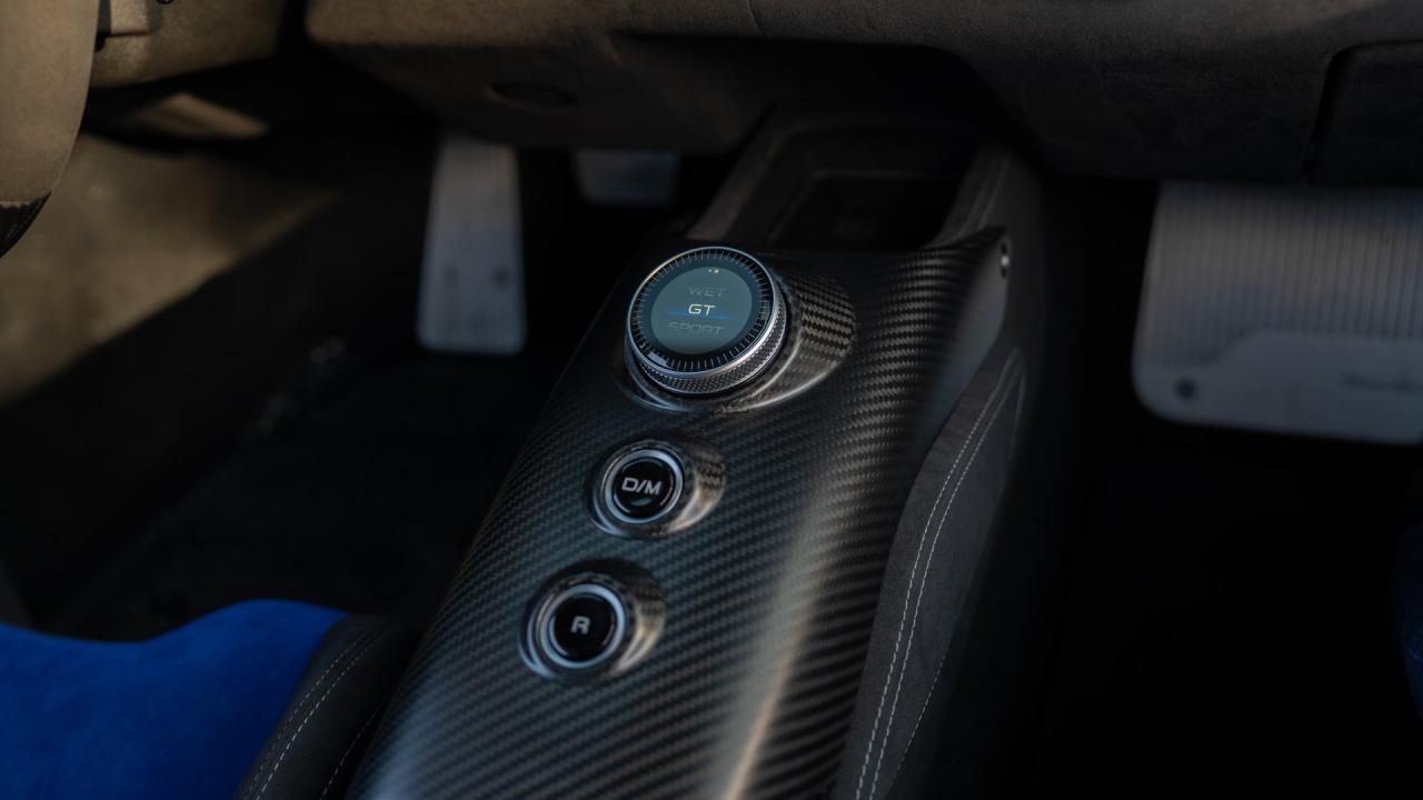 2025 Maserati MC20 Icona