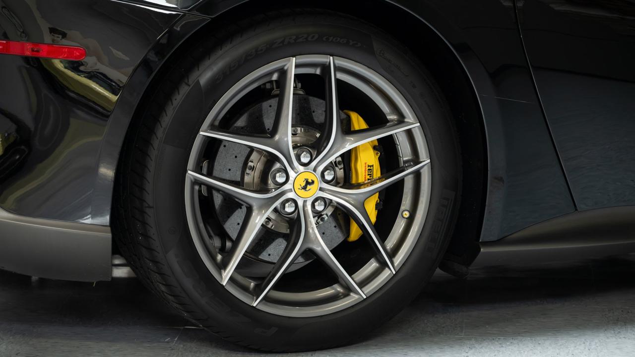 2016 Ferrari F12berlinetta