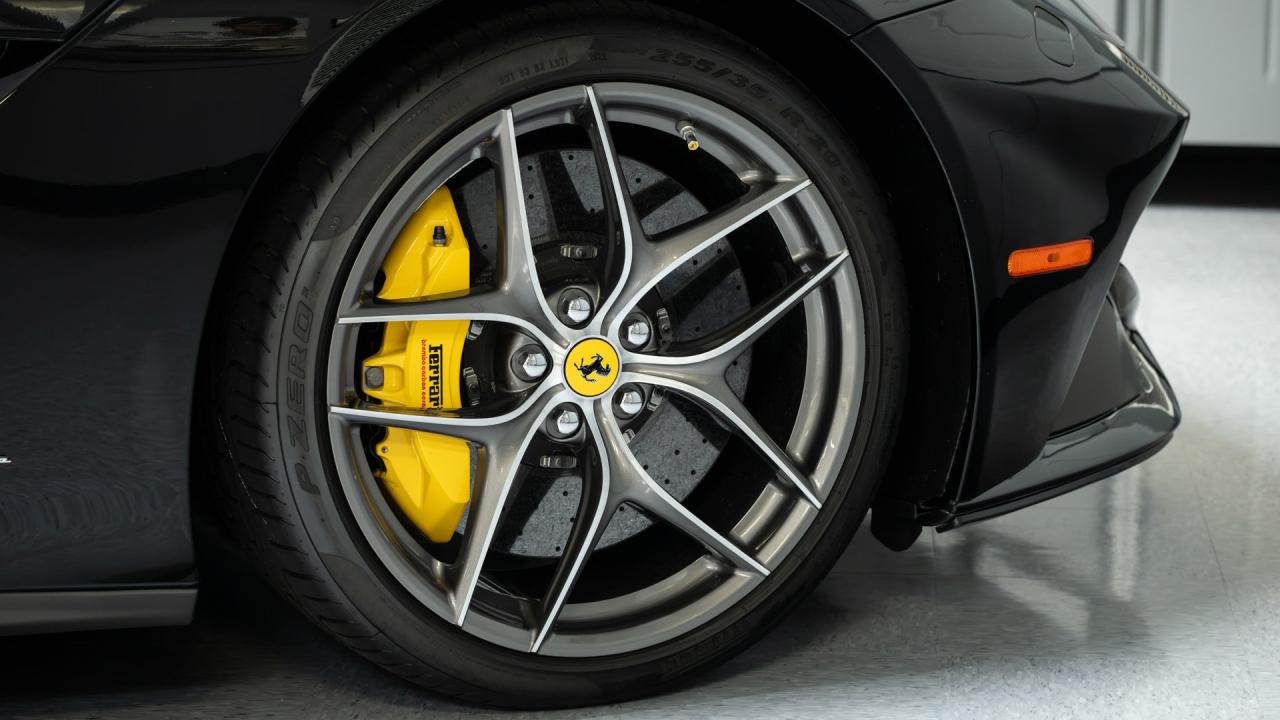2016 Ferrari F12berlinetta