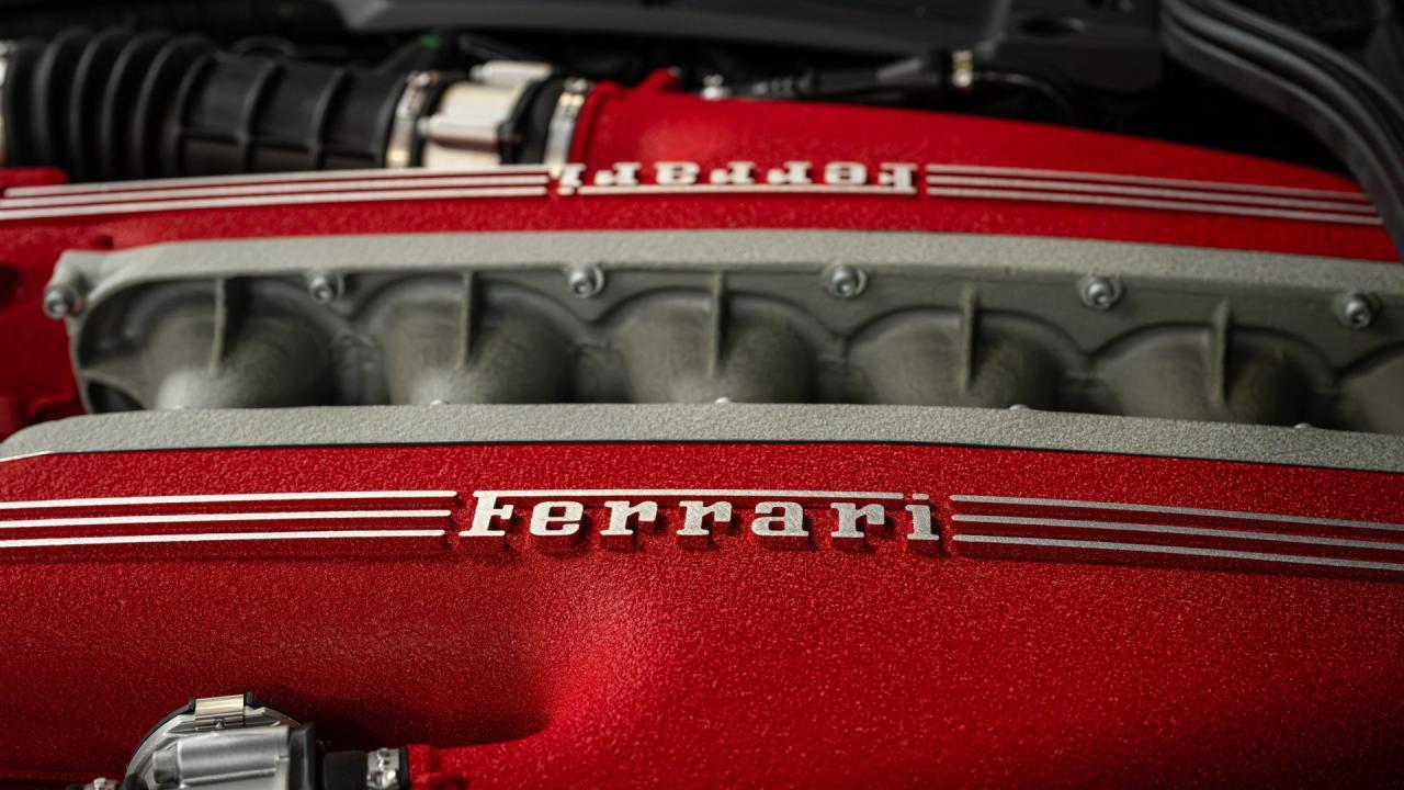 2016 Ferrari F12berlinetta
