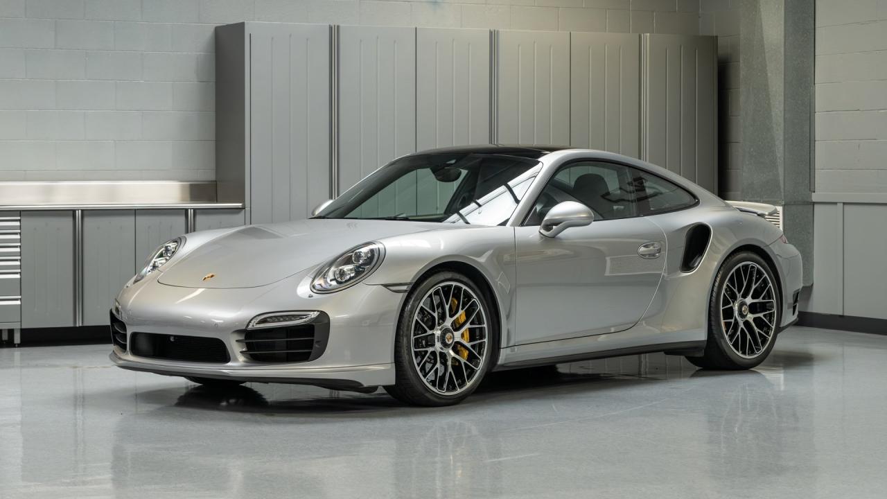 2014 Porsche 911 Turbo S Coupe