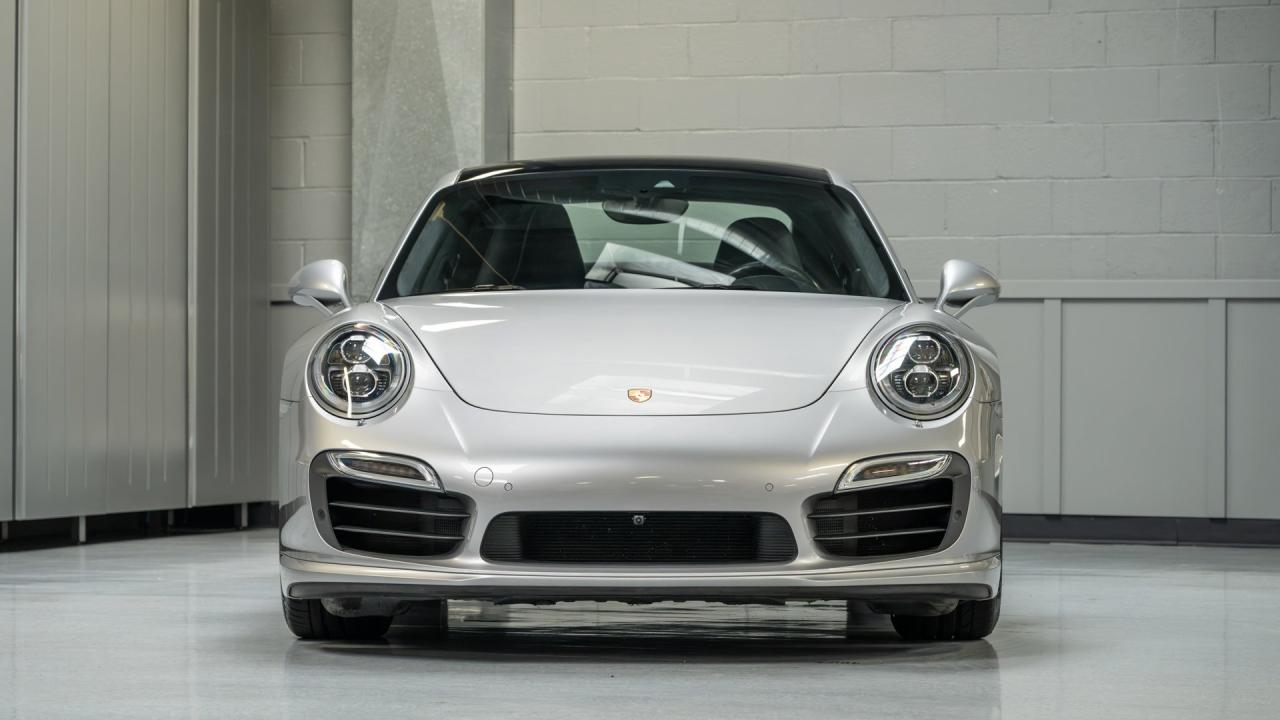 2014 Porsche 911 Turbo S Coupe