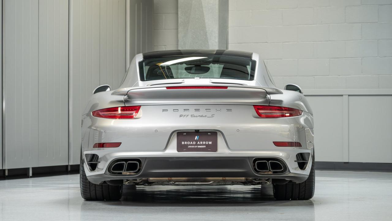 2014 Porsche 911 Turbo S Coupe