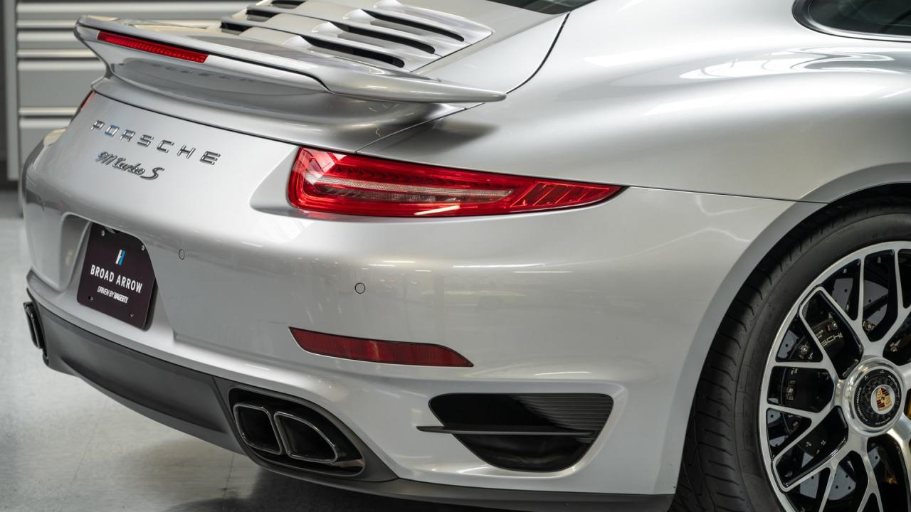 2014 Porsche 911 Turbo S Coupe