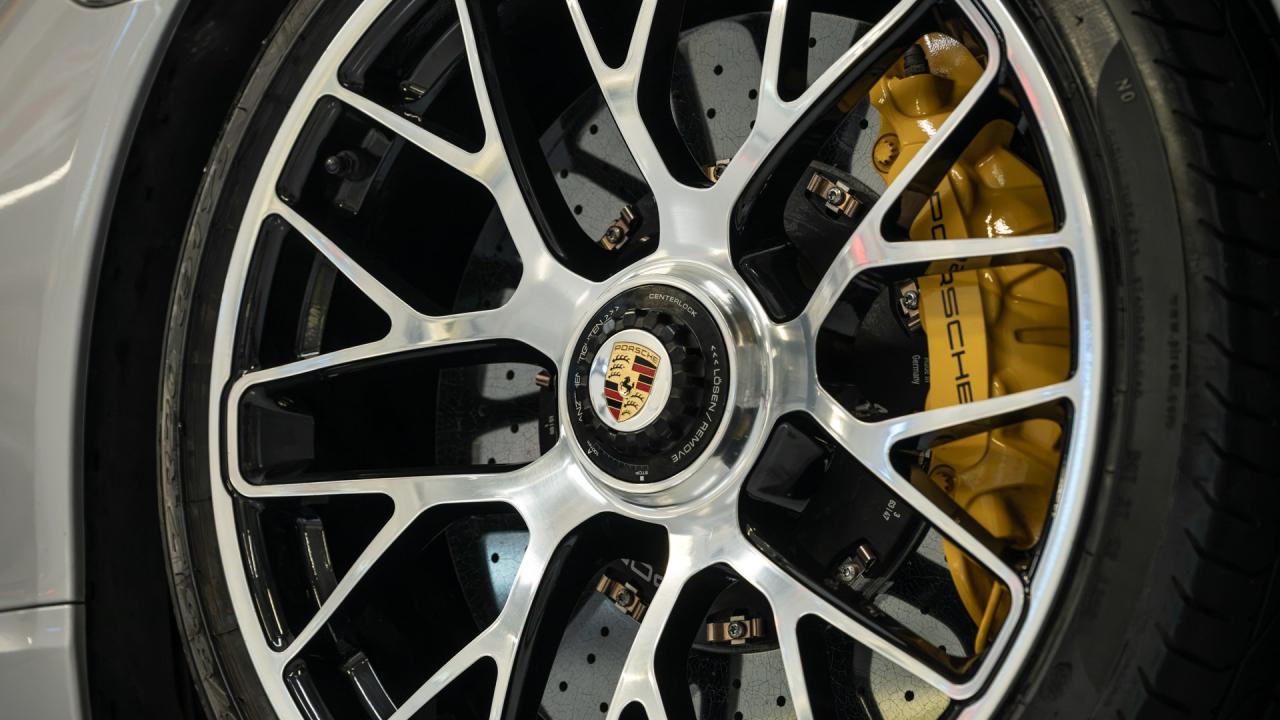 2014 Porsche 911 Turbo S Coupe