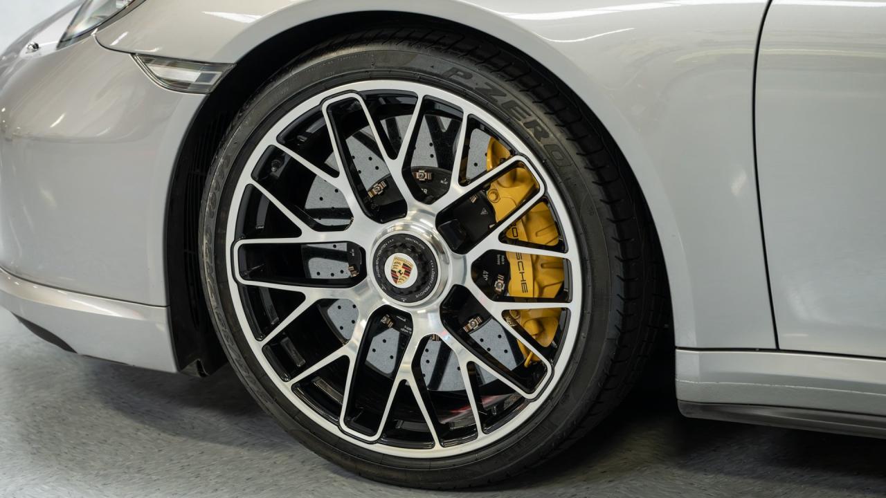 2014 Porsche 911 Turbo S Coupe