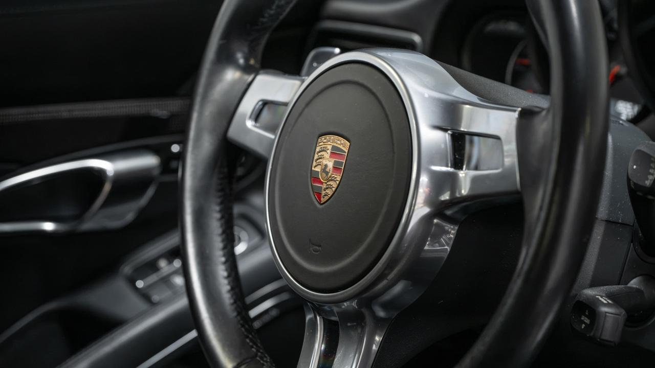 2014 Porsche 911 Turbo S Coupe