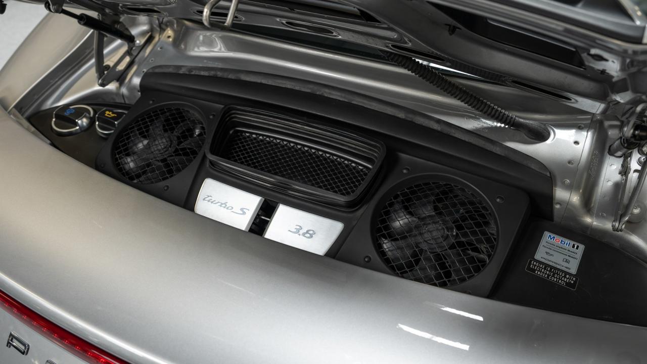 2014 Porsche 911 Turbo S Coupe