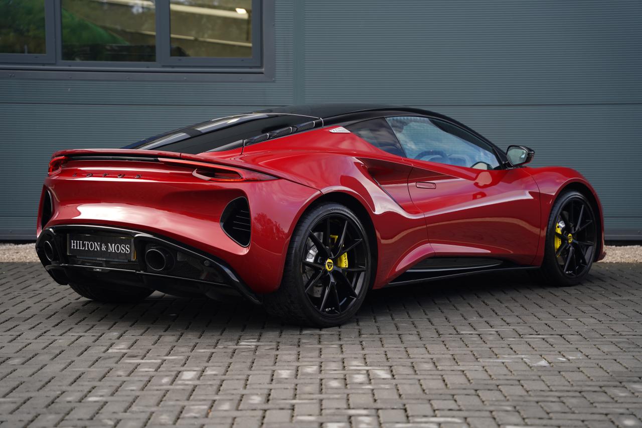 2024 Lotus Emira