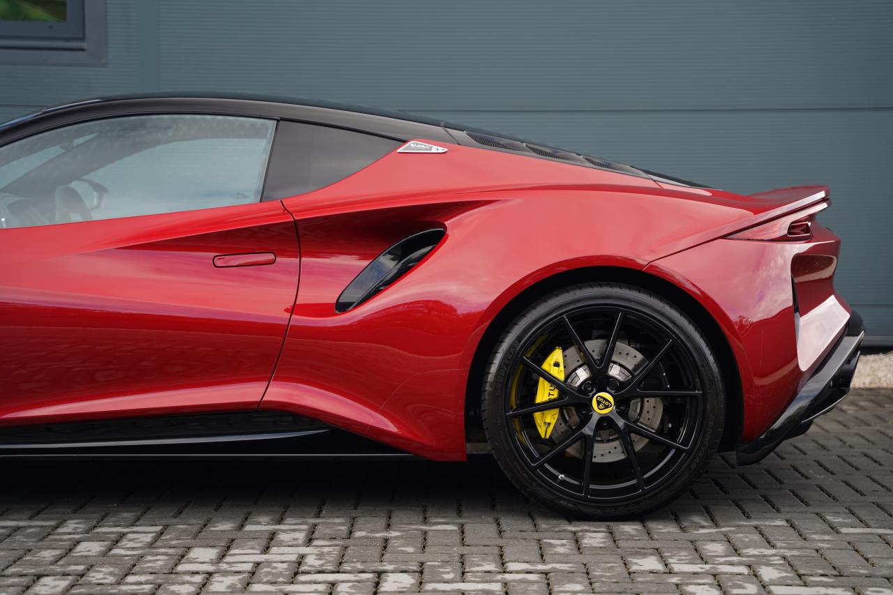 2024 Lotus Emira