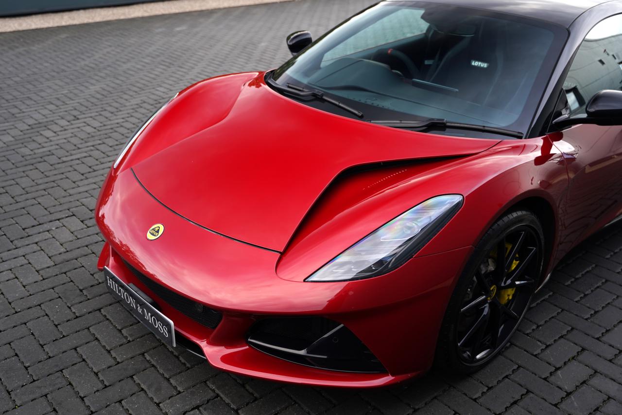 2024 Lotus Emira