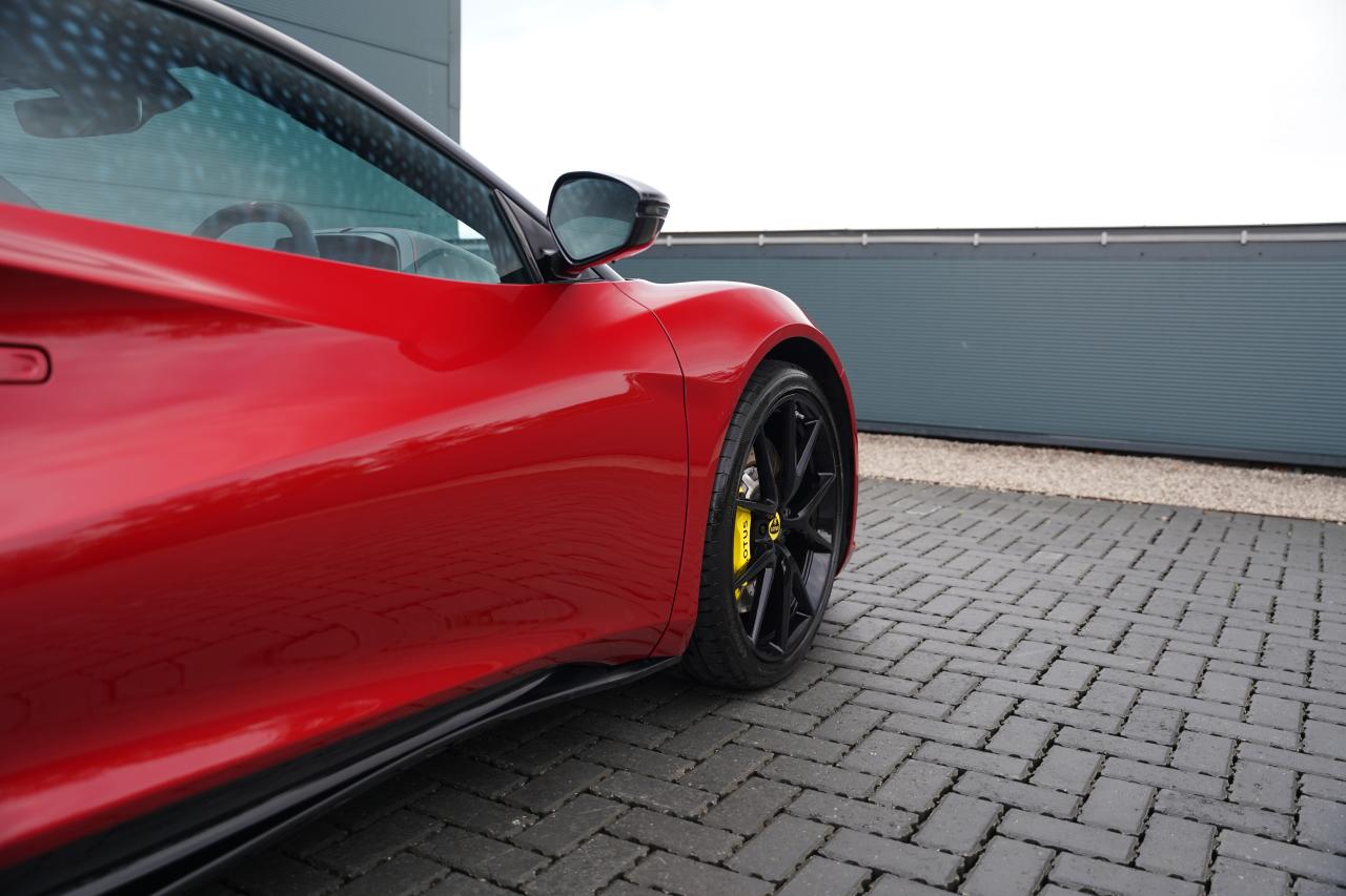 2024 Lotus Emira