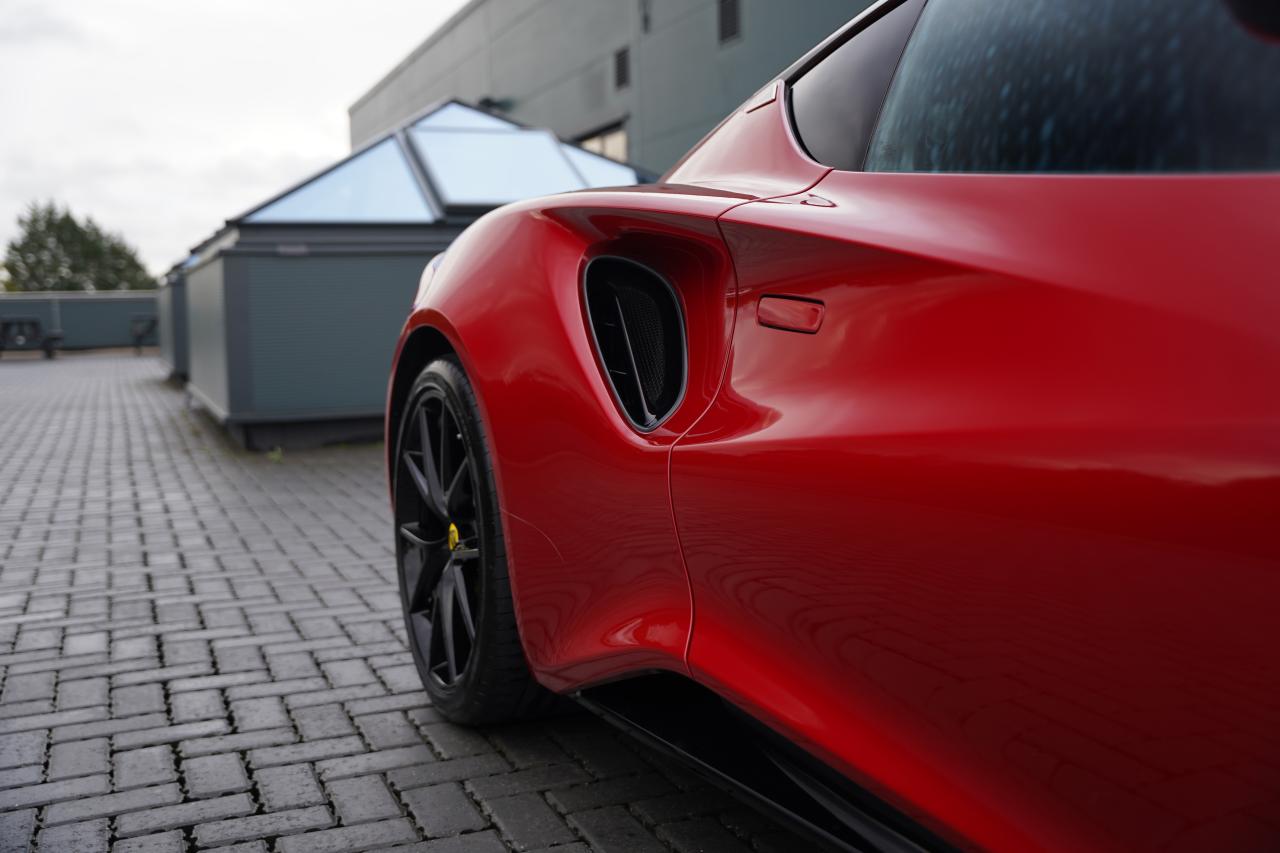 2024 Lotus Emira