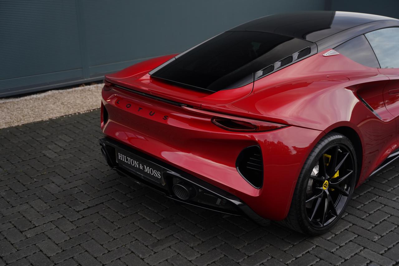 2024 Lotus Emira