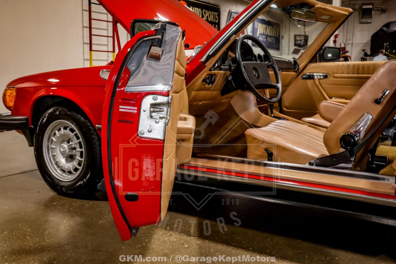 1985 Mercedes - Benz 380-Class