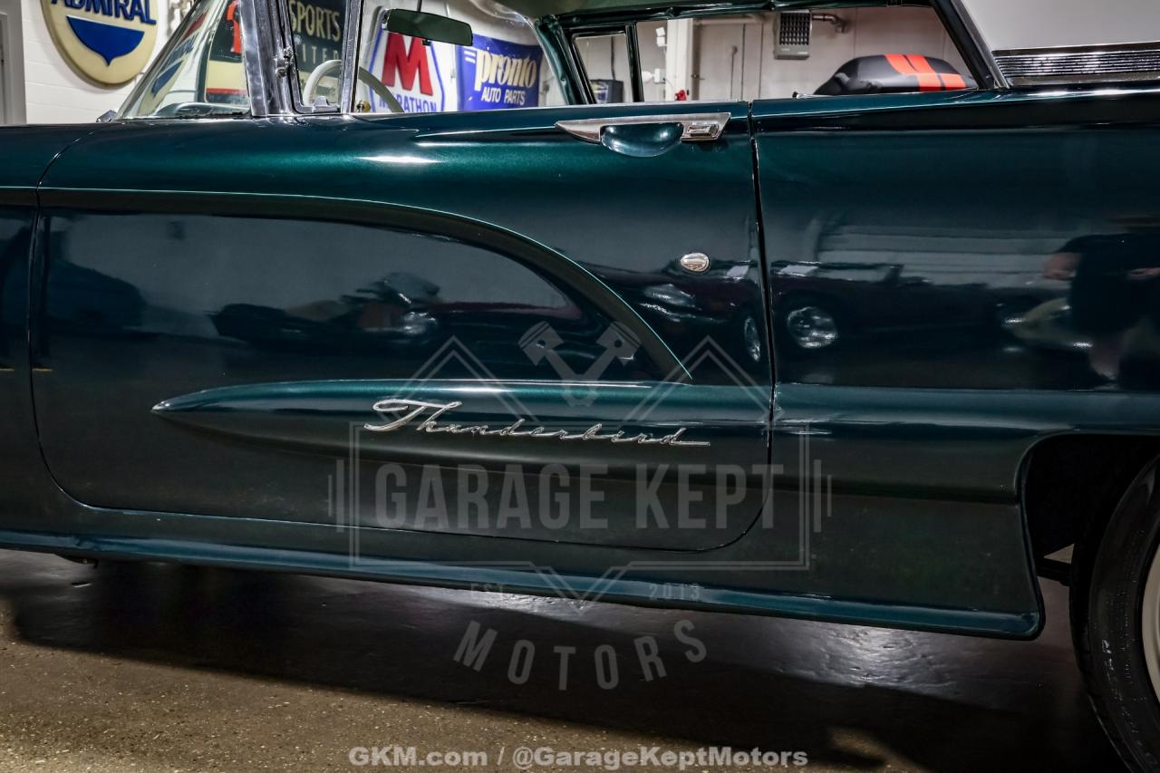 1960 Ford Thunderbird