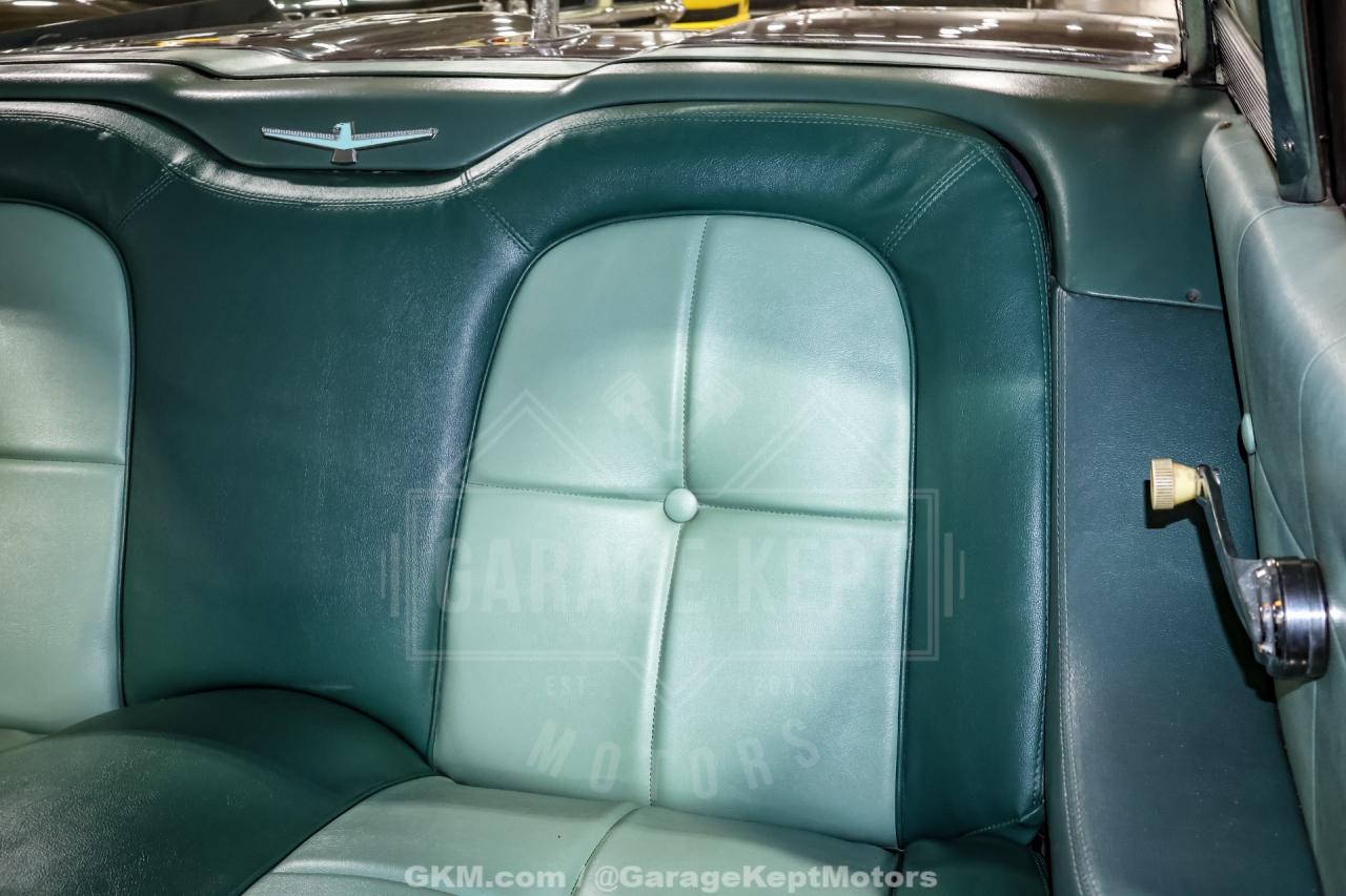 1960 Ford Thunderbird