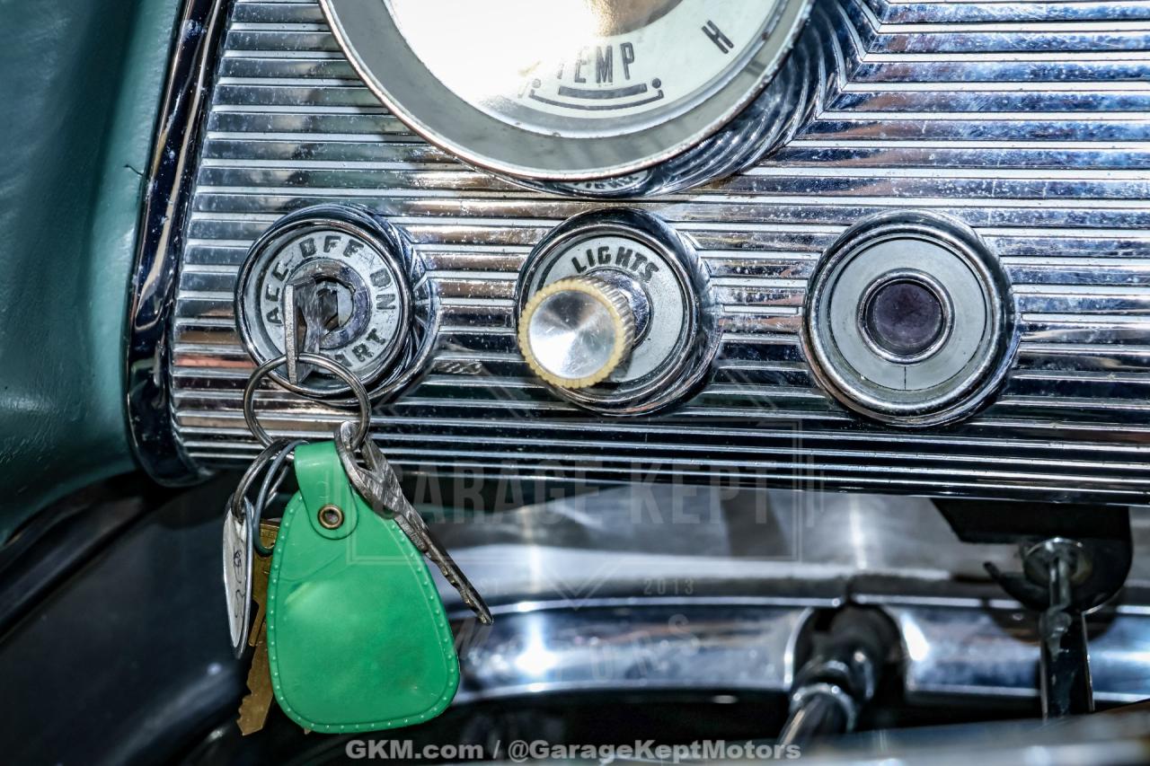 1960 Ford Thunderbird