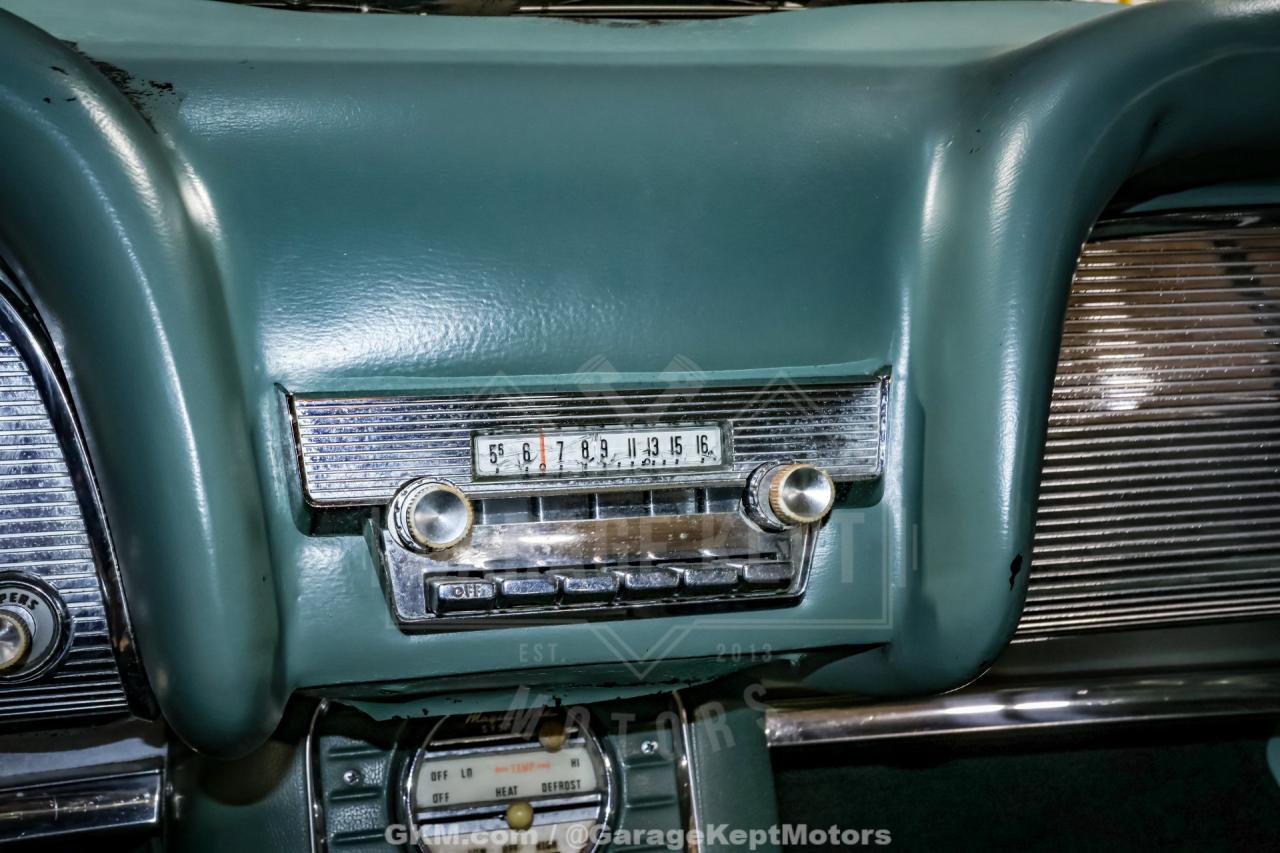 1960 Ford Thunderbird