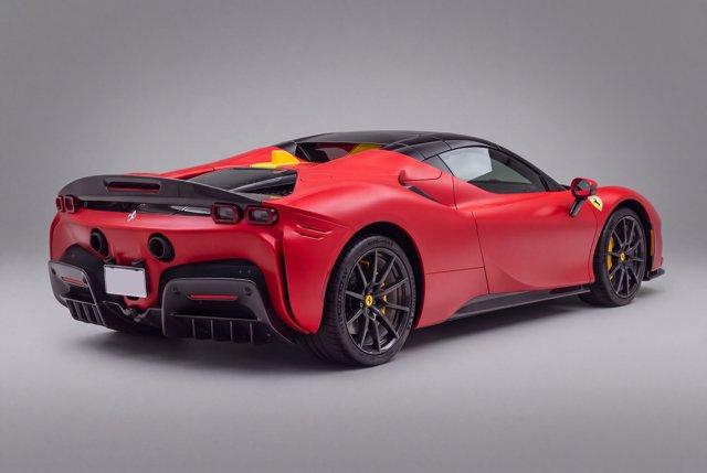 2024 Ferrari SF90 Spider