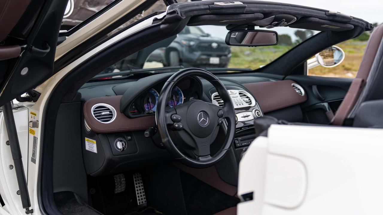 2009 Mercedes - Benz SLR McLaren Roadster