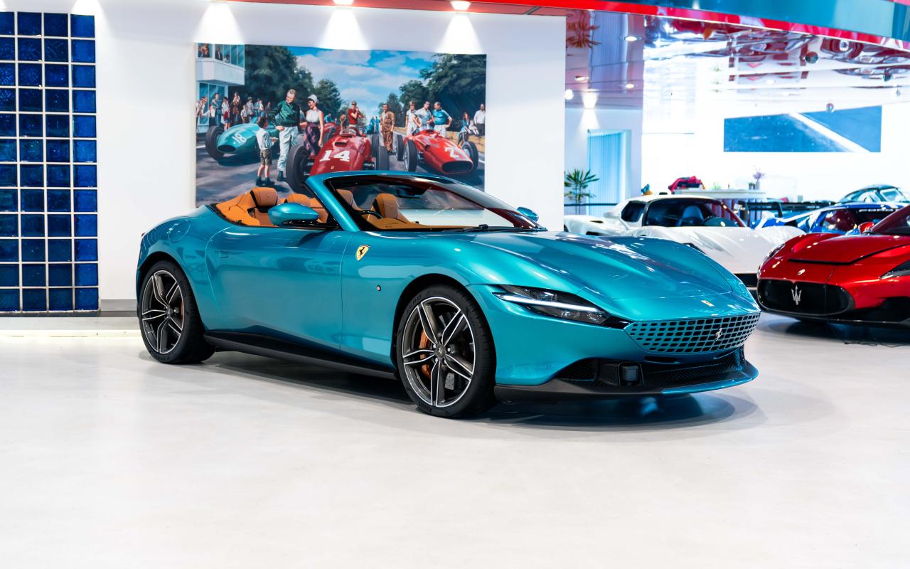 2024 Ferrari ROMA SPIDER