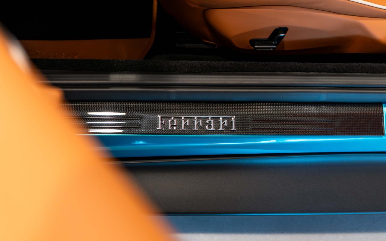 2024 Ferrari ROMA SPIDER