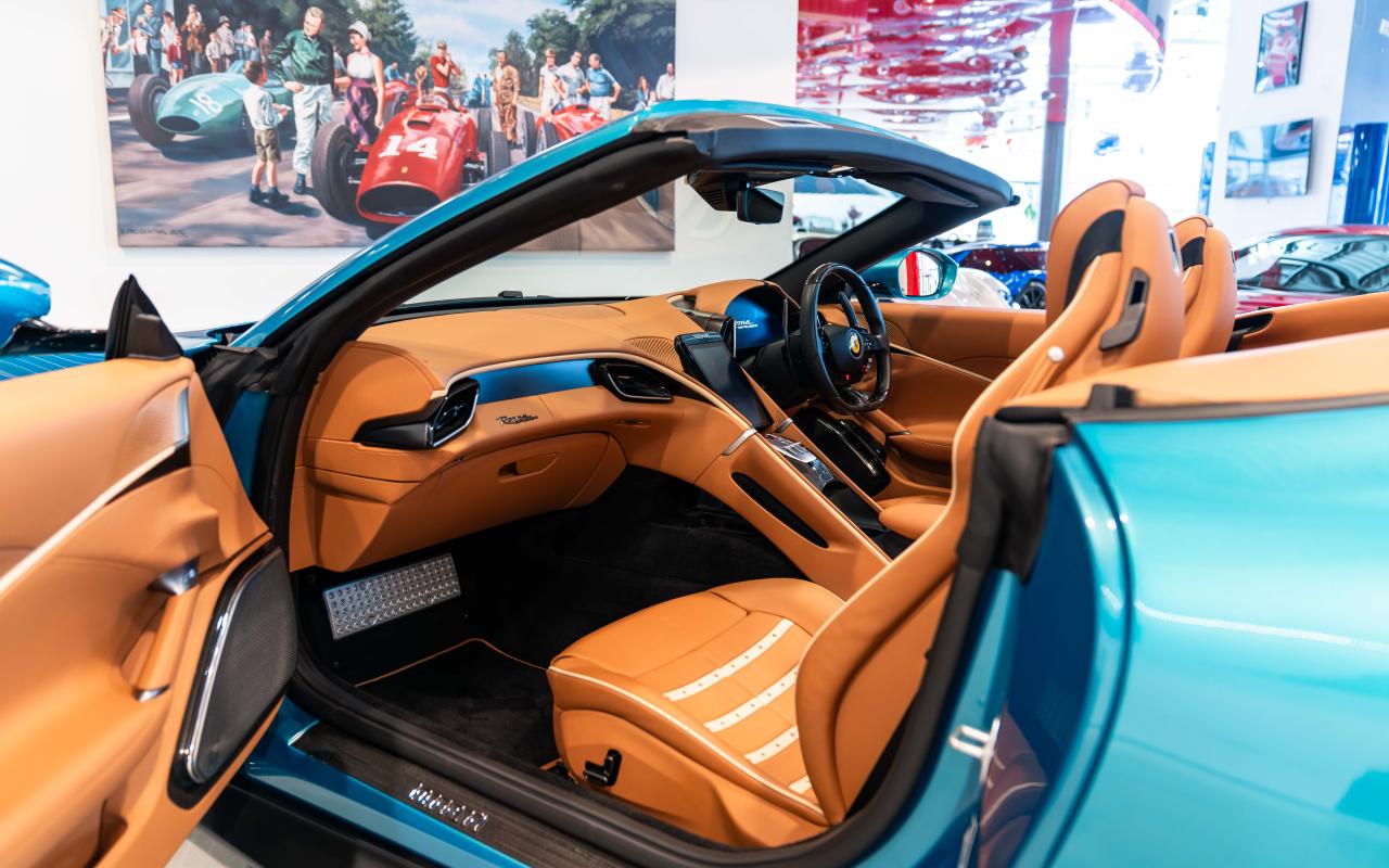 2024 Ferrari ROMA SPIDER