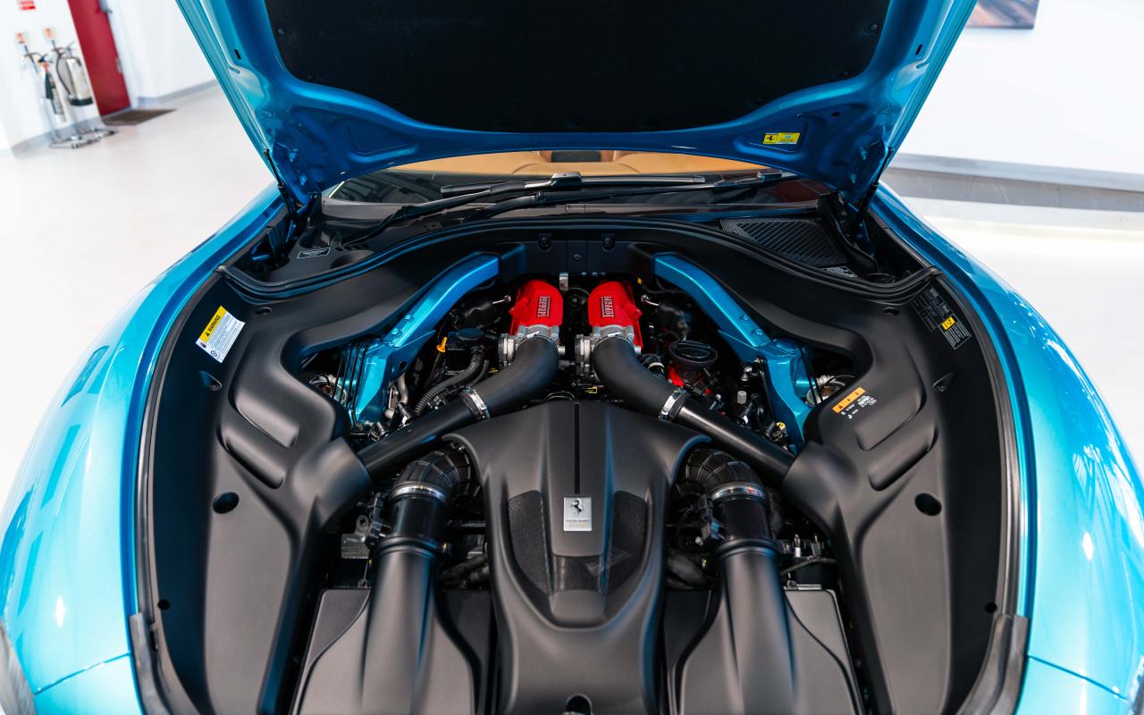2024 Ferrari ROMA SPIDER