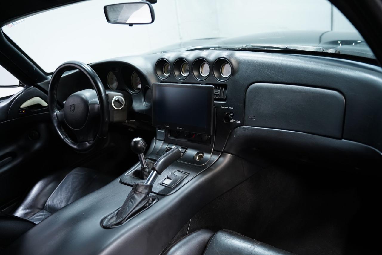 2000 Dodge Viper GTS
