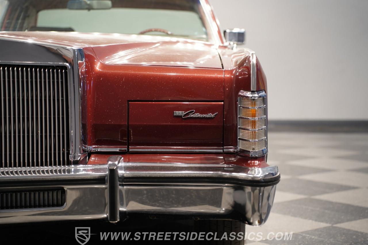 1979 Lincoln Continental Town Coupe