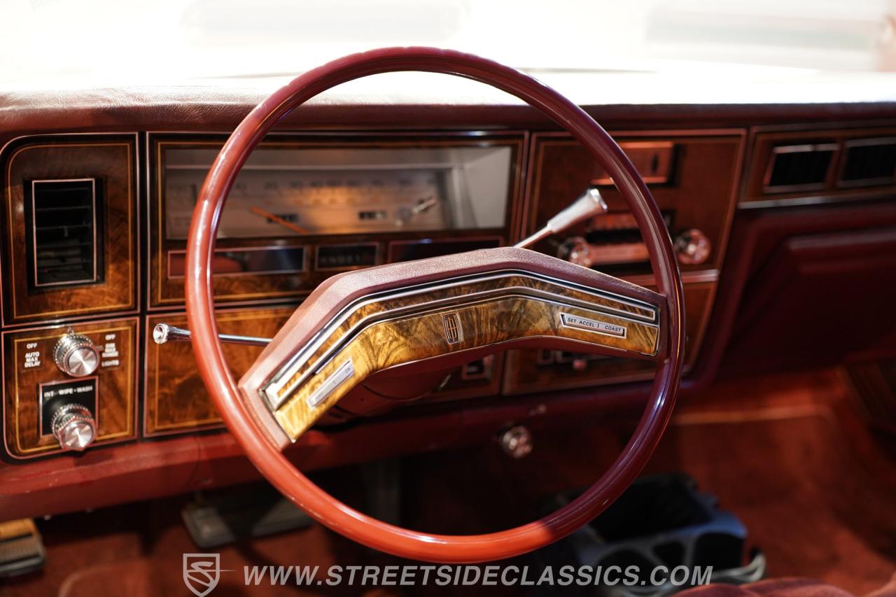 1979 Lincoln Continental Town Coupe