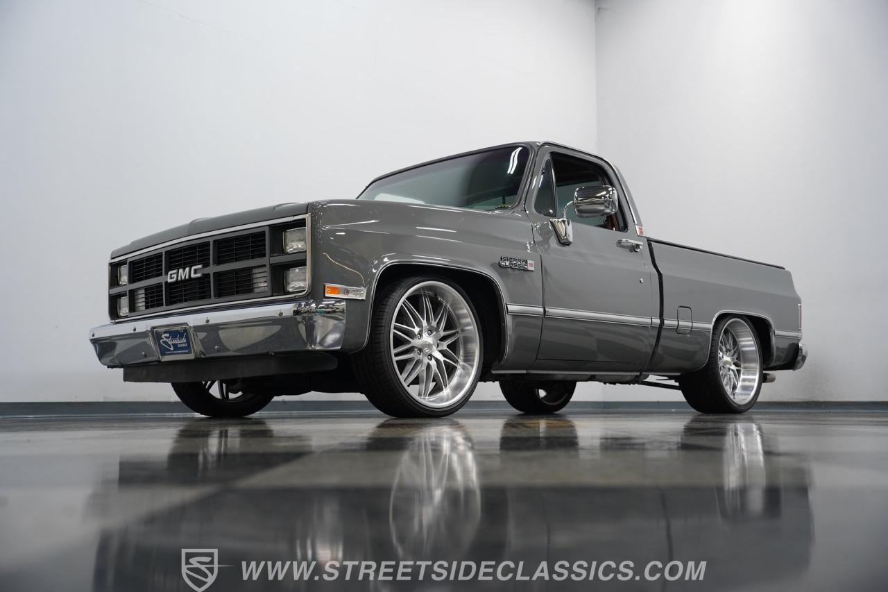 1983 GMC C1500 Restomod