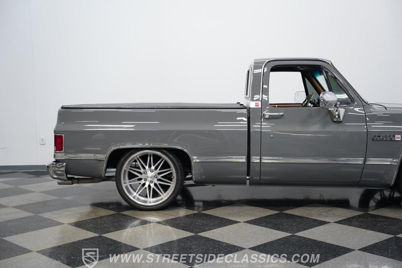 1983 GMC C1500 Restomod
