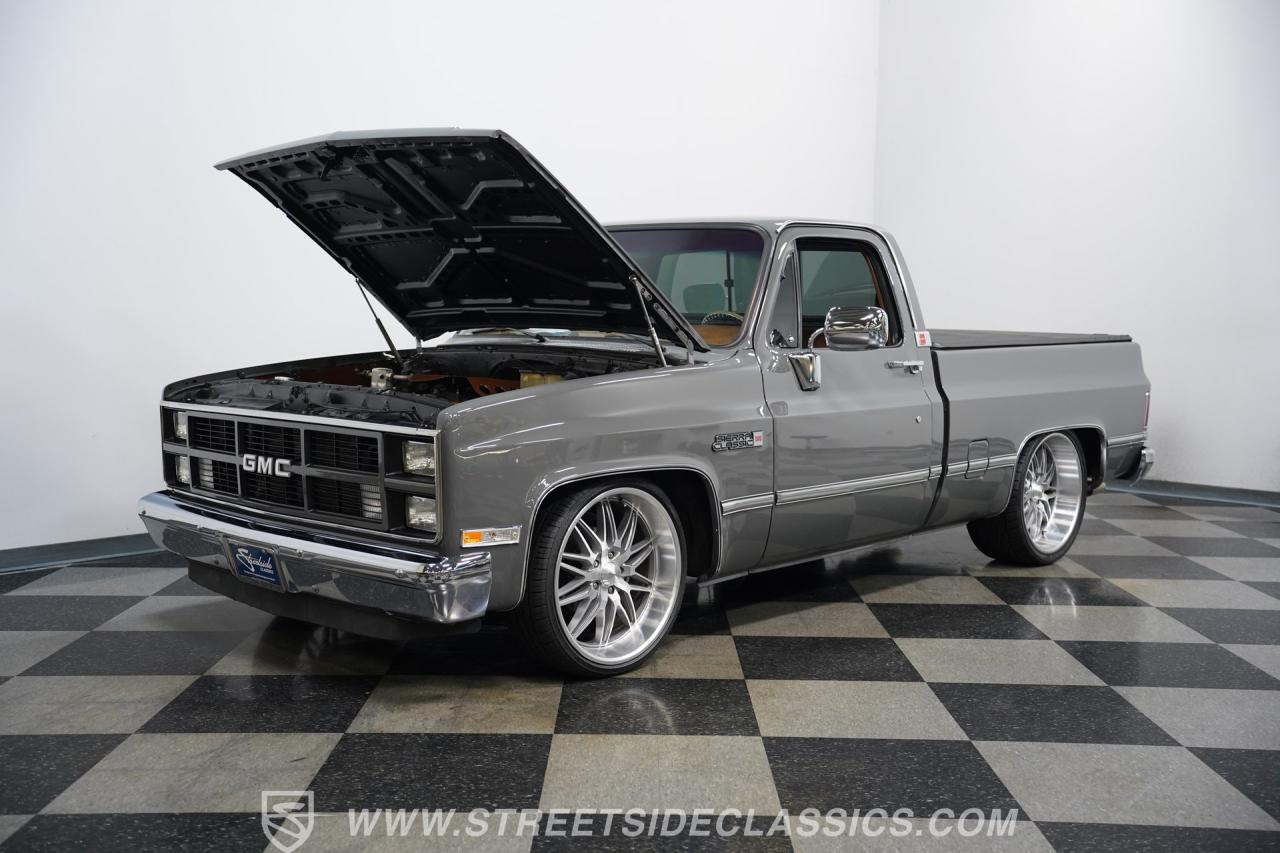 1983 GMC C1500 Restomod