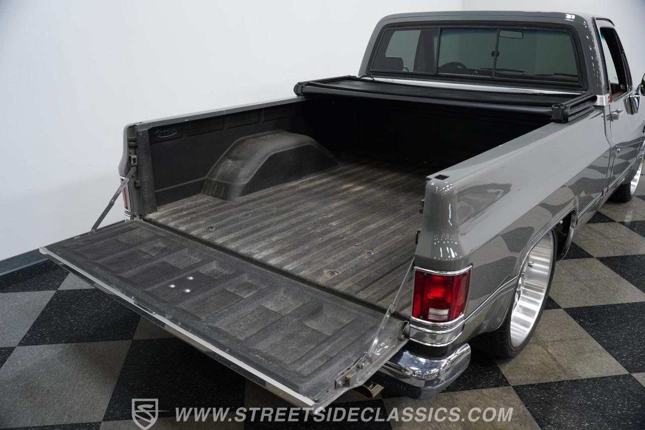 1983 GMC C1500 Restomod