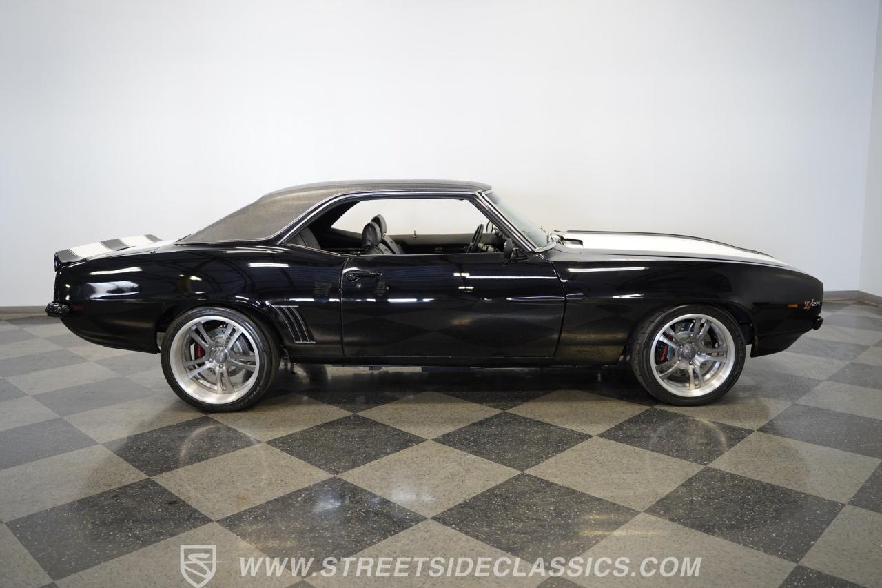 1969 Chevrolet Camaro Z28 Tribute