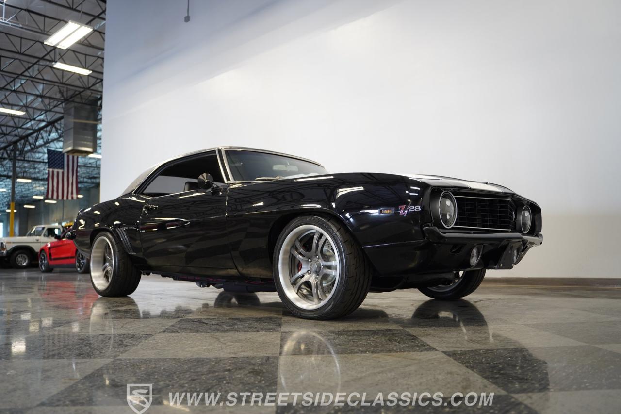 1969 Chevrolet Camaro Z28 Tribute