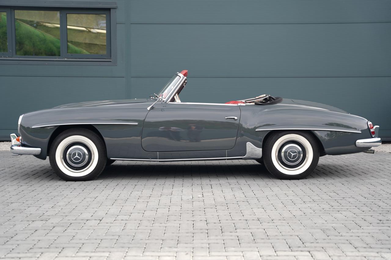 1961 Mercedes - Benz 190SL
