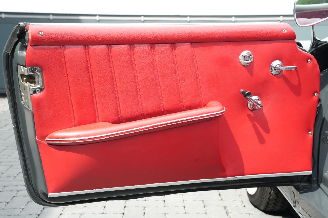 1961 Mercedes - Benz 190SL