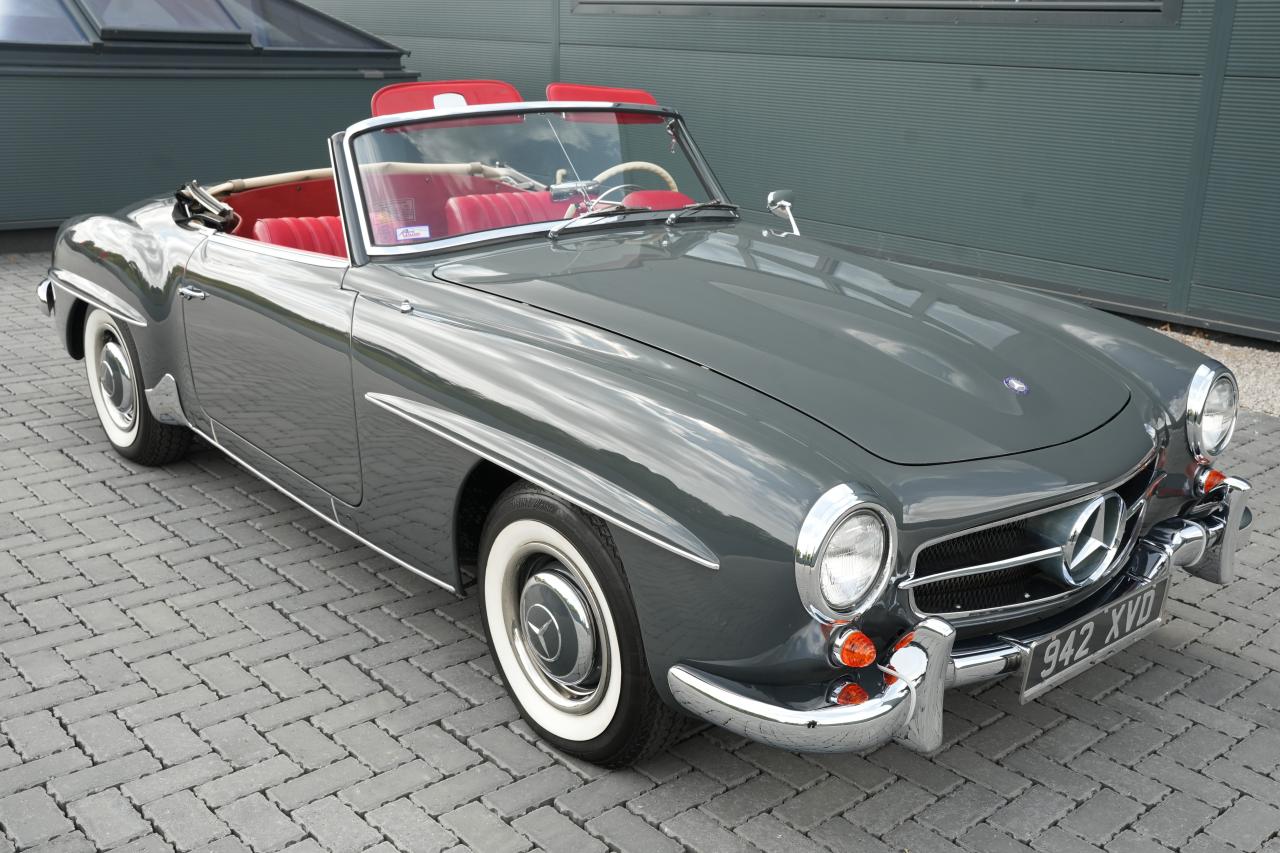 1961 Mercedes - Benz 190SL
