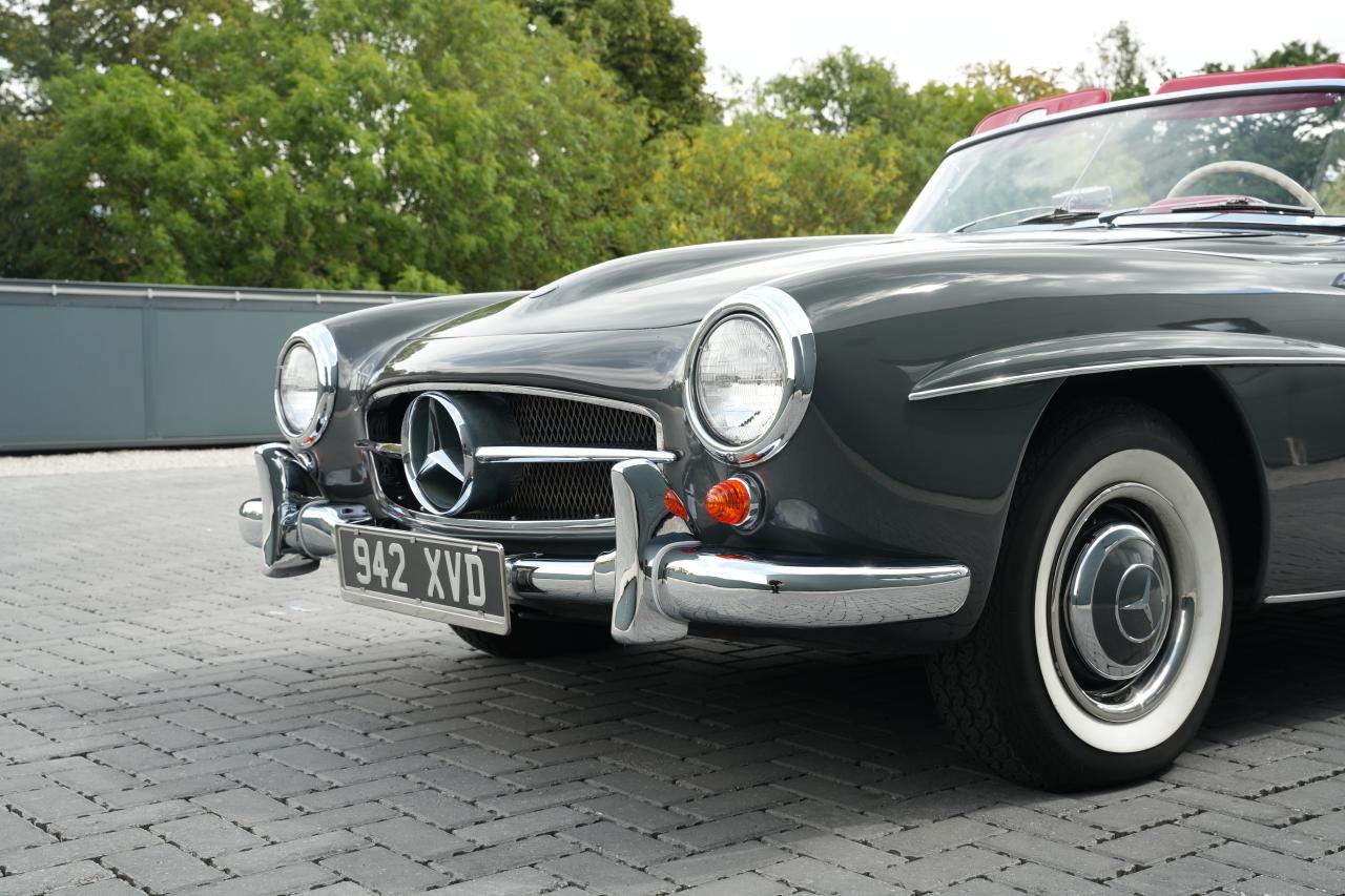 1961 Mercedes - Benz 190SL