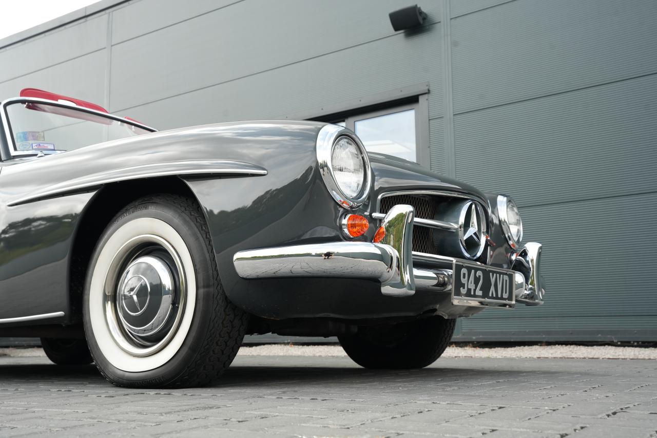 1961 Mercedes - Benz 190SL