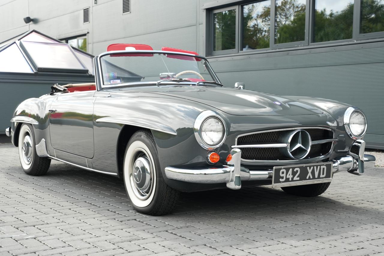 1961 Mercedes - Benz 190SL