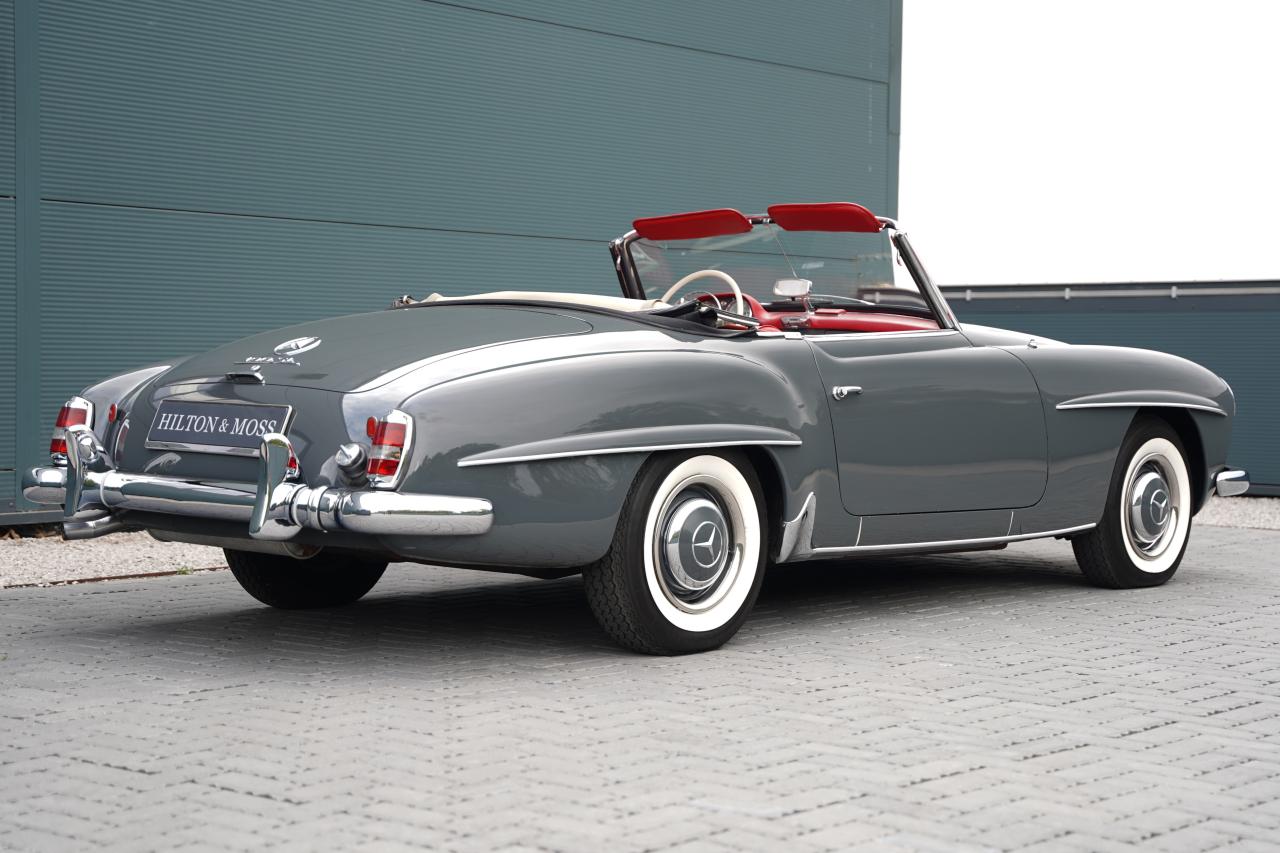 1961 Mercedes - Benz 190SL