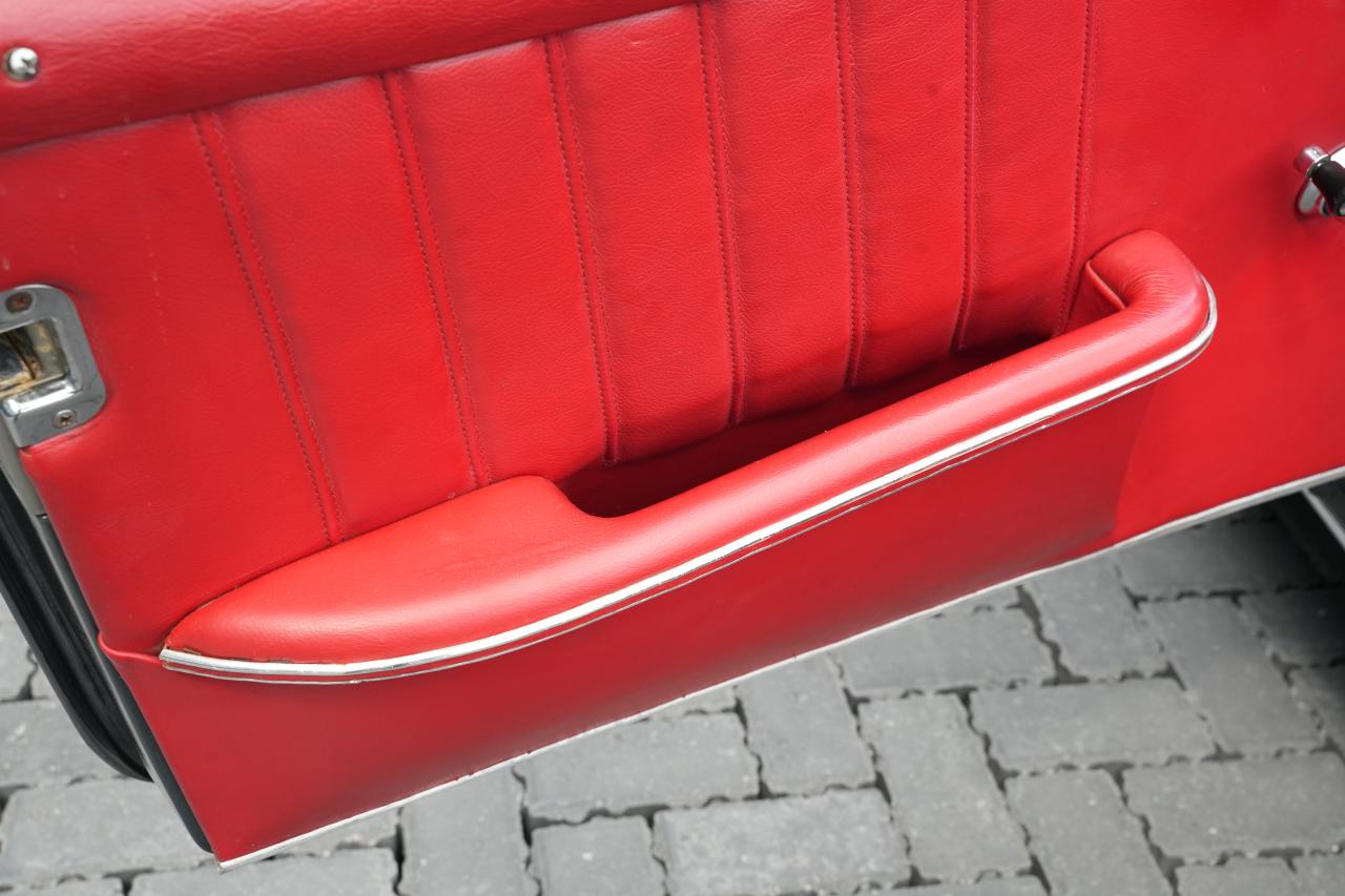 1961 Mercedes - Benz 190SL