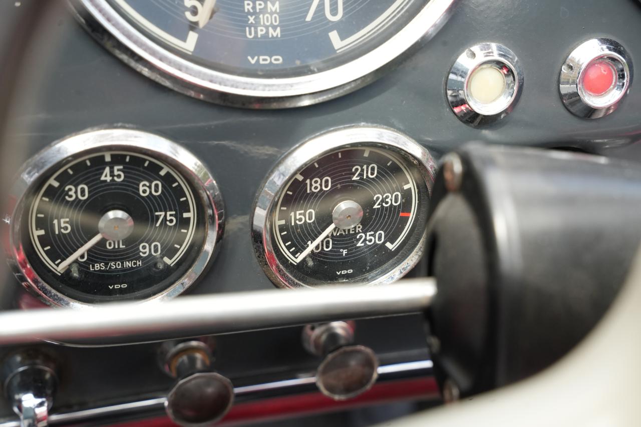 1961 Mercedes - Benz 190SL